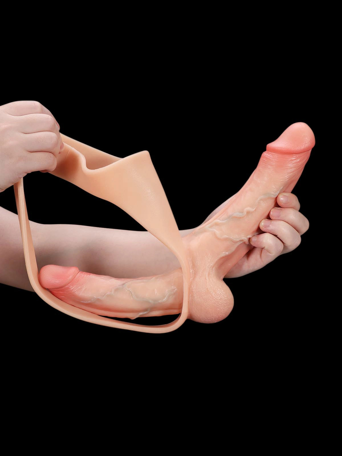 Kilian | Doppelter Umschnalldildo mit elastischem Gurt | 15.5 und 17.8 cm
